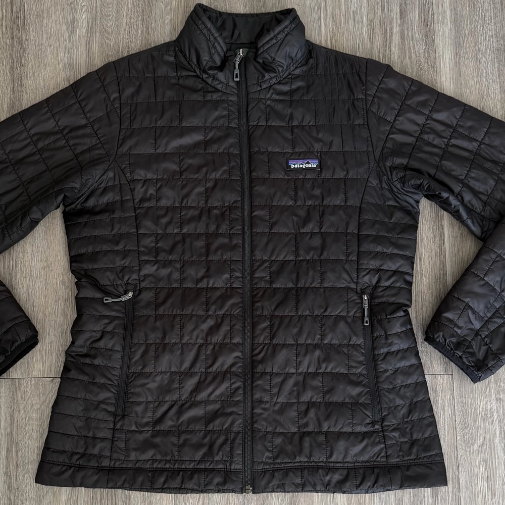 Patagonia Nano Puff Jacket Women’s Large Black Puffer Coat Great Condition